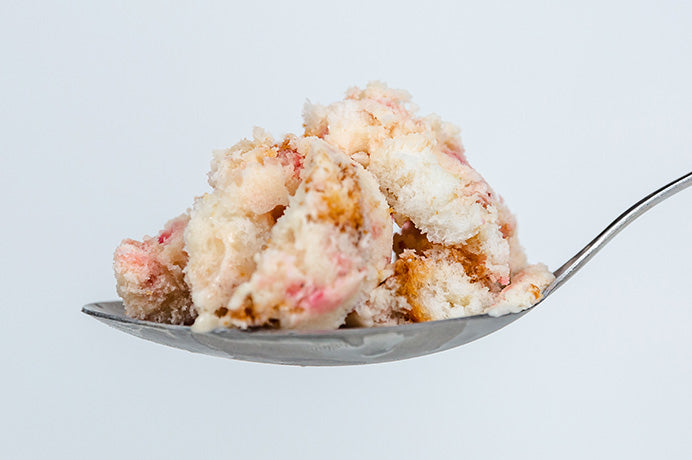 Strawberry w/ Cake Bites