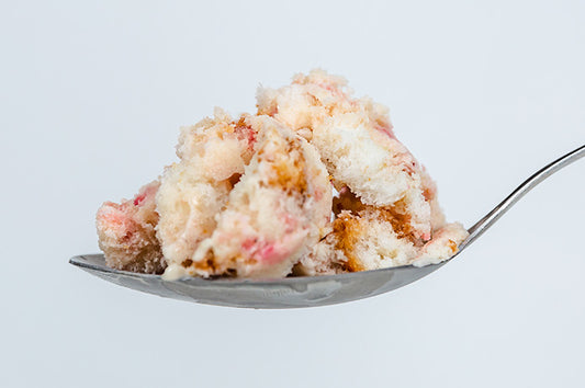 Strawberry w/ Cake Bites